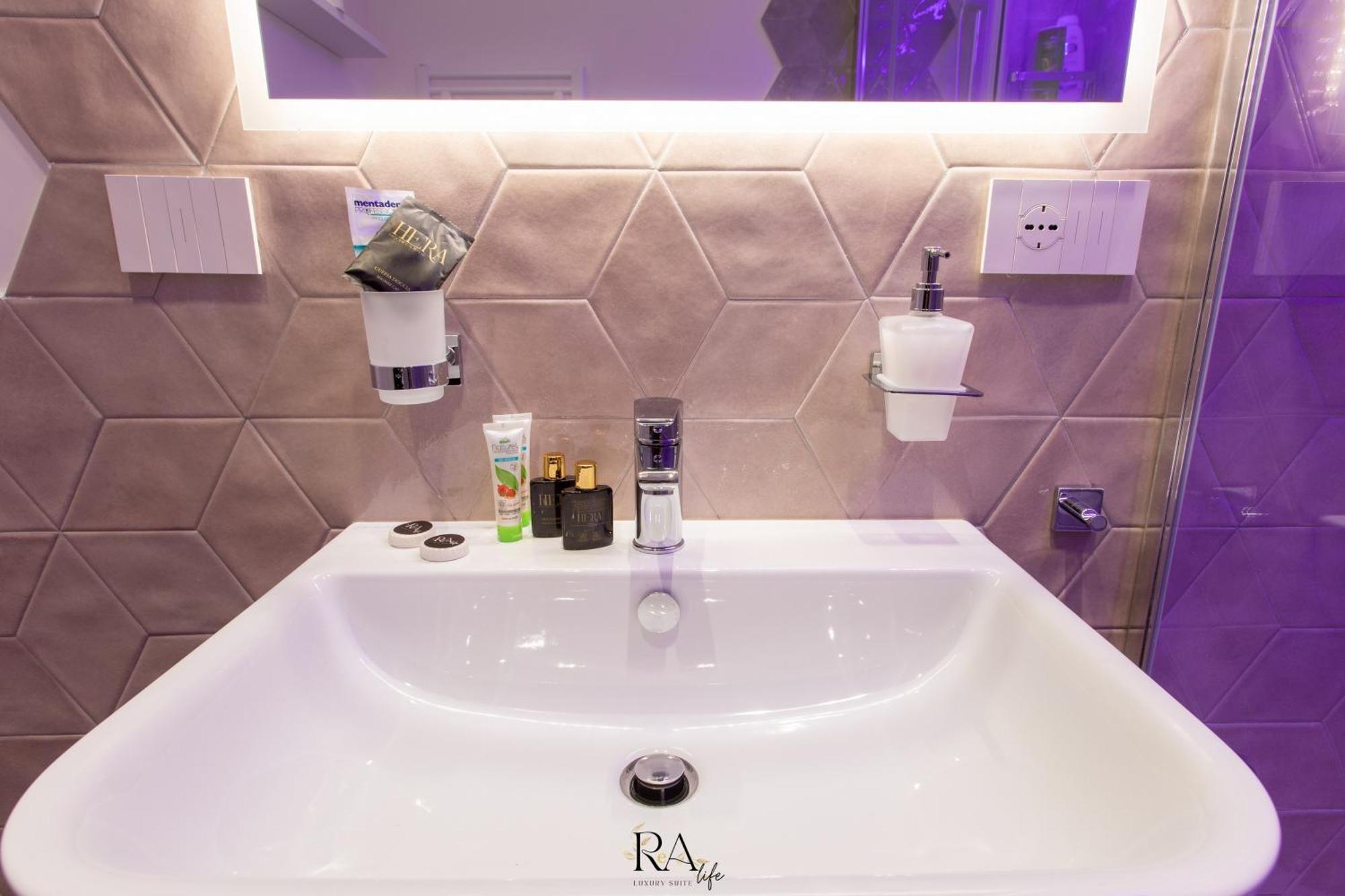 Rea Life Luxury Suite Cava deʼ Tirreni Esterno foto